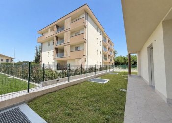 Trilocale Via Gianfranco Miglio, Trezzo sull'Adda - foto 8