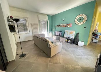 Three-room apartment Via Sandro Pino, Valenza - photo 7