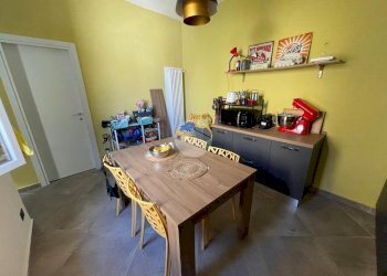 Three-room apartment Via Sandro Pino, Valenza - photo 14