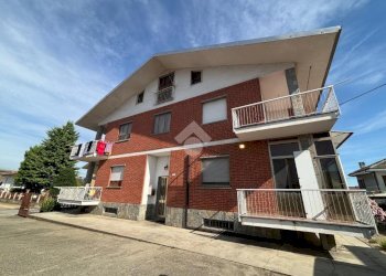 Three-room apartment Via Scarnafigi, Moretta - photo 2
