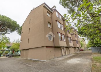 Four-room apartment Via Pietro Gobetti, Cesenatico - photo 3