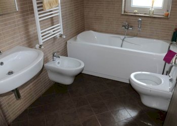 Three-room apartment Via Leonida, Martina Franca - photo 10