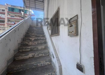 Scale - Apartment via San Mauro
 
75, Casoria - photo 8