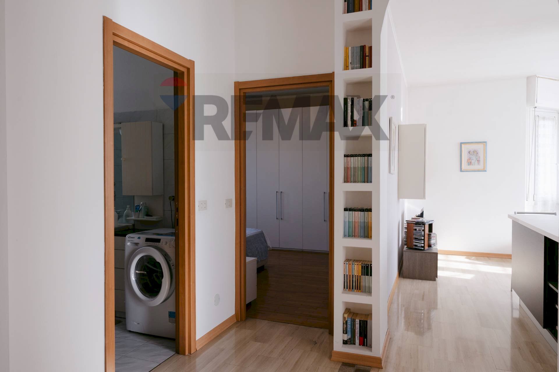 Hall / corridoio - Three-room apartment VIA TRIESTE
 
35, Cernusco sul Naviglio - photo 2