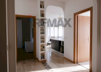 Hall / corridoio - Three-room apartment VIA TRIESTE
 
35, Cernusco sul Naviglio - photo 1