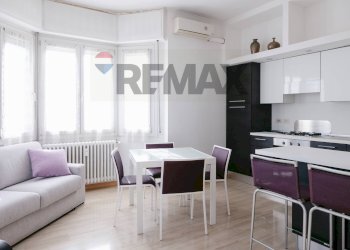 Sala da pranzo - Three-room apartment VIA TRIESTE
 
35, Cernusco sul Naviglio - photo 9