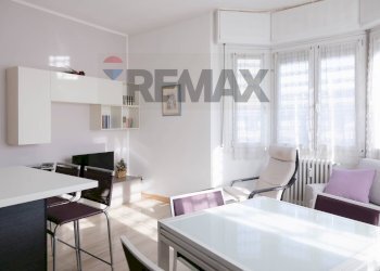 Sala da pranzo - Three-room apartment VIA TRIESTE
 
35, Cernusco sul Naviglio - photo 10