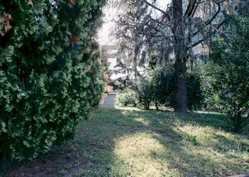 Giardino - Three-room apartment VIA TRIESTE
 
35, Cernusco sul Naviglio - photo 30