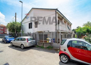 Casa all\'aperto - Semi-detached house via Petrarca
 
94, Rho - photo 1