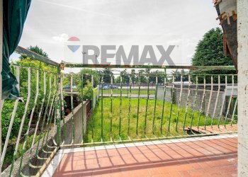 Balcone - Semi-detached house via Petrarca
 
94, Rho - photo 9
