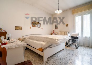 Camera / camera da letto - Semi-detached house via Petrarca
 
94, Rho - photo 13