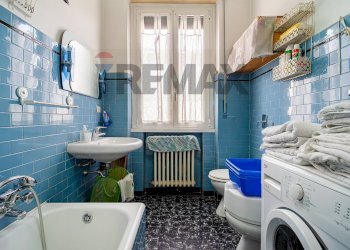 Bagno - Semi-detached house via Petrarca
 
94, Rho - photo 18