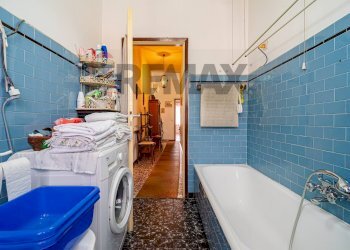 Bagno - Semi-detached house via Petrarca
 
94, Rho - photo 19