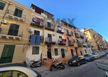 Edificio all\'aperto - Trilocale Via Nicolo' Spedalieri
 
26, Palermo - foto 25