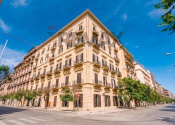 Edificio all\'aperto - Commercial Premises Via Paolo Paternostro
27, Palermo - photo 22