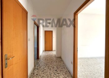 Hall / corridoio - Apartment via Aldo Moro
 
3, Piedimonte Matese - photo 29