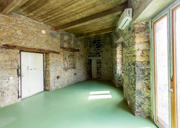Stanza vuota - Casa semi indipendente Piazza Sant'Antonio
 
9, Castiglione di Sicilia - foto 14