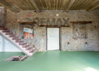 Scale - Casa semi indipendente Piazza Sant'Antonio
 
9, Castiglione di Sicilia - foto 15