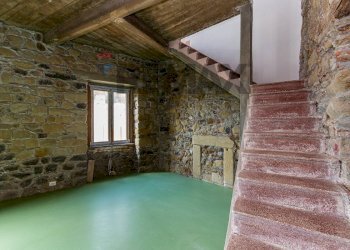 Scale - Casa semi indipendente Piazza Sant'Antonio
 
9, Castiglione di Sicilia - foto 16