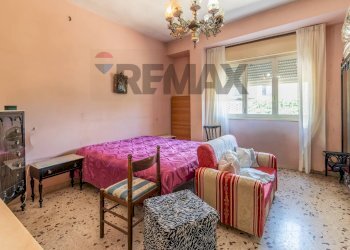 Camera / camera da letto - Apartment Via Santa Maria Di Gesù
 
66, Caltagirone - photo 4