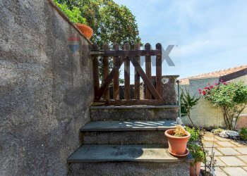 Scale - Villa Vicolo Rosa
 
1, Tremestieri Etneo - photo 9