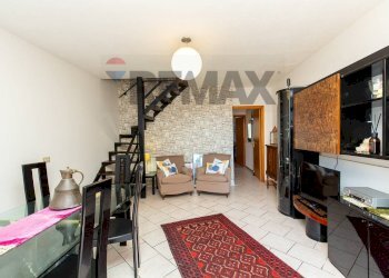Sala da pranzo - Villa Vicolo Rosa
 
1, Tremestieri Etneo - photo 14
