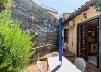 Terrazza - Villa Vicolo Rosa
 
1, Tremestieri Etneo - photo 28
