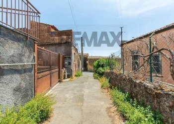 Edificio all\'aperto - Villa Vicolo Rosa
 
1, Tremestieri Etneo - photo 45
