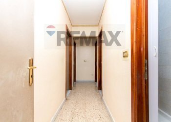 Hall / corridoio - Appartamento Via Del Maggiolino
 
5, Catania - foto 15