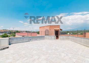 Terrazza - Three-room apartment Via Archimede
 
237, Misterbianco - photo 22