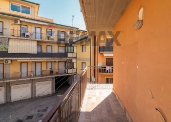 Balcone - Trilocale Vico Olivella
 
13, Camporotondo Etneo - foto 13