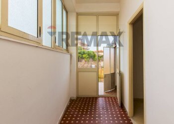 Hall / corridoio - Appartamento Via Napoli
 
7, Gravina di Catania - foto 12