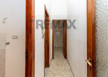 Hall / corridoio - Trilocale Via Napoli
 
7, Gravina di Catania - foto 14