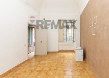 Stanza vuota - Trilocale Via Napoli
 
7, Gravina di Catania - foto 4