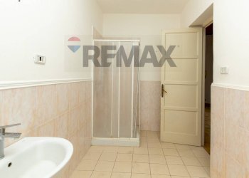 Bagno - Trilocale Via Napoli
 
7, Gravina di Catania - foto 13