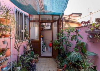 Terrazza - Casa indipendente Via Etnea
 
267, Gravina di Catania - foto 10