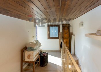 Hall / corridoio - Casa indipendente Via Etnea
 
267, Gravina di Catania - foto 16