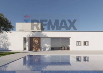 Piscina - Villa Via Finocchiaro
 
25, Acireale - foto 1