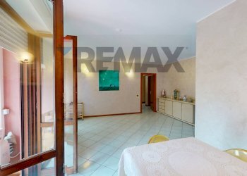 Hall / corridoio - Appartamento Piazza Pasolini
 
10, Pessano con Bornago - foto 4