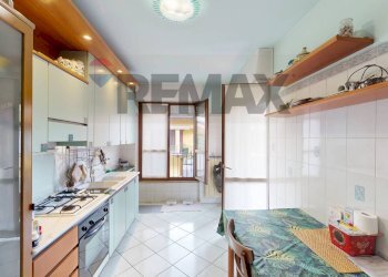 Cucina - Appartamento Piazza Pasolini
 
10, Pessano con Bornago - foto 10