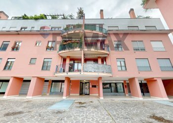 Edificio all\'aperto - Appartamento Piazza Pasolini
 
10, Pessano con Bornago - foto 24