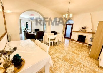 Sala da pranzo - Villa Via Cassia
701, Roma - foto 37