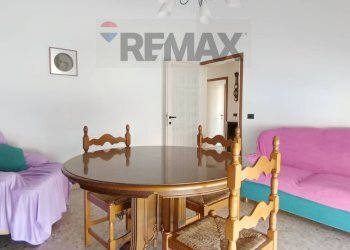 Sala da pranzo - Appartamento VIA 1 MAGGIO
 
26, San Giovanni Valdarno - foto 9