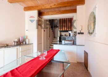 Sala da pranzo - Casa semi indipendente Via Annibalcaro
 
4, Serra San Quirico - foto 16
