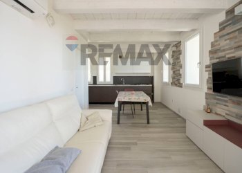 Sala da pranzo - Quadrilocale Via casale vecchio
 
36, Mondolfo - foto 12
