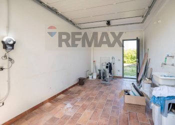 Palestra - Quadrilocale Via casale vecchio
 
36, Mondolfo - foto 46