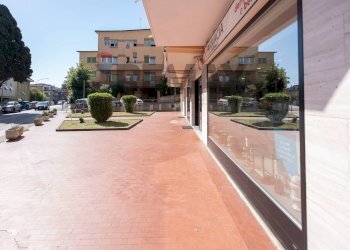 Edificio all\'aperto - Apartment Via Galilei
 
2, Falconara Marittima - photo 40