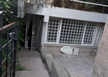 Edificio all\'aperto - Bilocale Via Santa Giovanna Elisabetta
 
28, Roma - foto 2