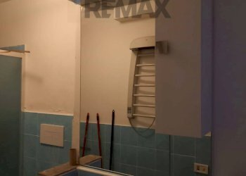 Bagno - Bilocale Via Santa Giovanna Elisabetta
 
28, Roma - foto 9