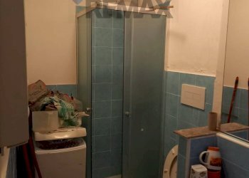 Bagno - Bilocale Via Santa Giovanna Elisabetta
 
28, Roma - foto 10